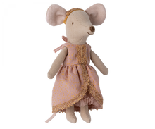 Lade das Bild in den Galerie-Viewer, Prinzessin auf der Erbse, Große Schwester Maus von Maileg