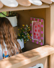 Lade das Bild in den Galerie-Viewer, Spielhaus - Cosy Cubby Playhouse - Papperlapapp