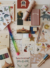 Lade das Bild in den Galerie-Viewer, Adventskalender mit 24 Überraschungen - Konges Sløjd