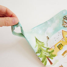 Lade das Bild in den Galerie-Viewer, Snowy Day Strumpf Advent - Sarah's Silks