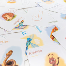 Lade das Bild in den Galerie-Viewer, ABC Lernkarten Wald Deutsch Englisch Spiele und Bücher LILLYGO