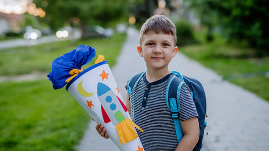 Geschenke zur Einschulung nachhaltig auswählen: Ideen, die Kinder wirklich begleiten