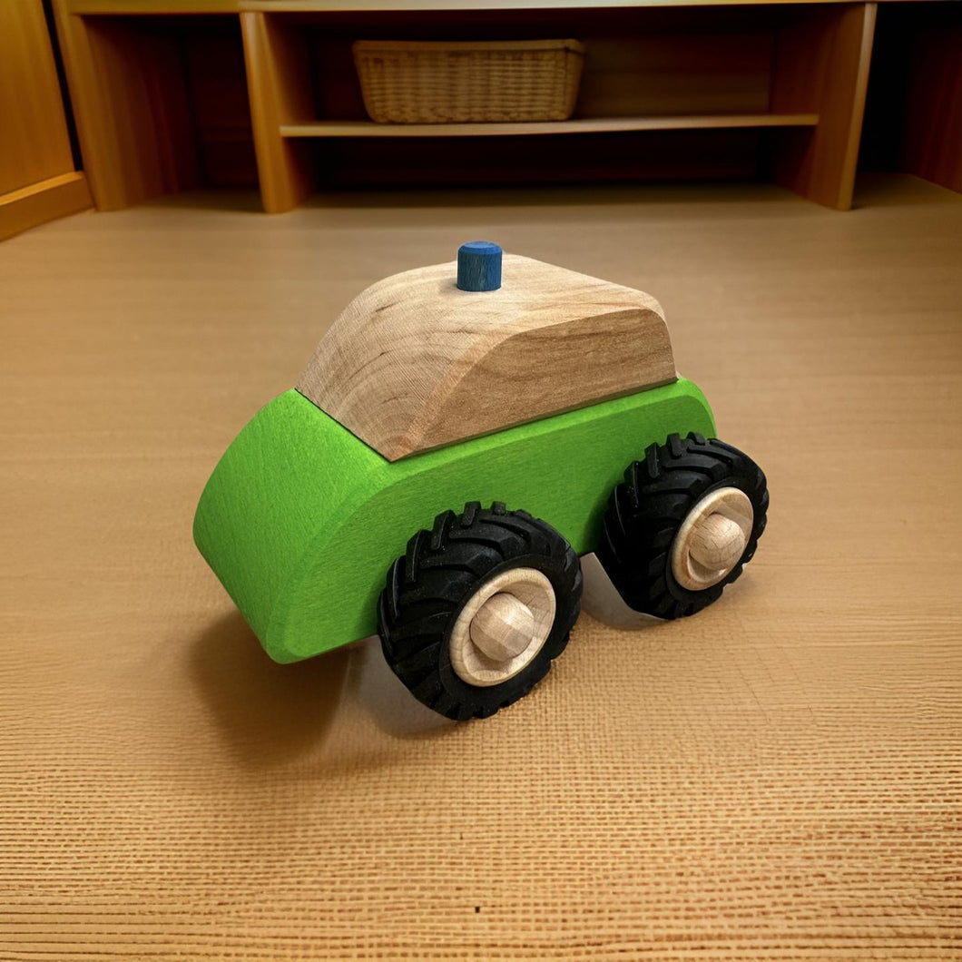 Holzauto grün - Bauspiel