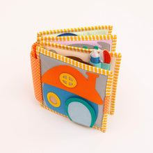 Lade das Bild in den Galerie-Viewer, Home Sweet Home - 6 Seiten Mini Quiet Book
