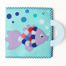 Lade das Bild in den Galerie-Viewer, Magischer Fisch - 2 Seiten Mini Quiet Book
