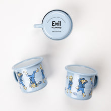 Lade das Bild in den Galerie-Viewer, Michel aus Lönneberga Emaillebecher blau / Tasse 250 ml
