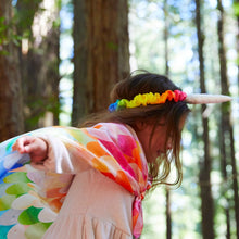 Lade das Bild in den Galerie-Viewer, Regenbogen Einhorn Sarah’s Silks

