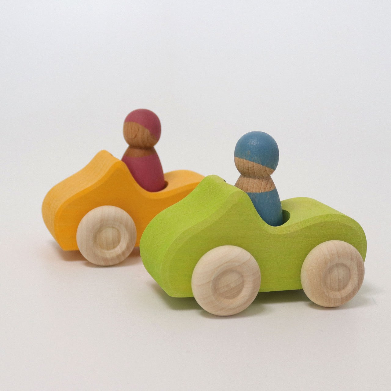 Small convertible/car in yellow from Grimm's