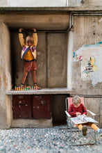 Lade das Bild in den Galerie-Viewer, Fancy Nins von Grapat

