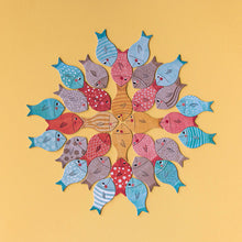 Lade das Bild in den Galerie-Viewer, Lernspiel &quot;The whale &amp; the fish&quot; Spiel &amp; Puzzle von londji - ab 3 Jahren
