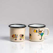 Lade das Bild in den Galerie-Viewer, Pippi Langstrumpf Emaillebecher / Tasse 250 ml
