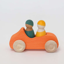 Lade das Bild in den Galerie-Viewer, Großes Cabrio / Auto orange von Grimm&#39;s
