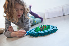 Lade das Bild in den Galerie-Viewer, Mandala Little Coins - Grapat
