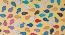 Lade das Bild in den Galerie-Viewer, Lernspiel &quot;The whale &amp; the fish&quot; Spiel &amp; Puzzle von londji - ab 3 Jahren
